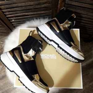 Michael Kors Fashion High Top Sneaker